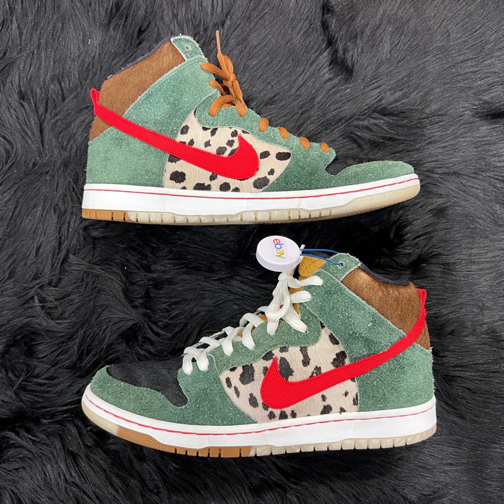 NIKE SB DUNK HIGH | Dog Walker | Size 12M | EUC |  Pre-Authenticated